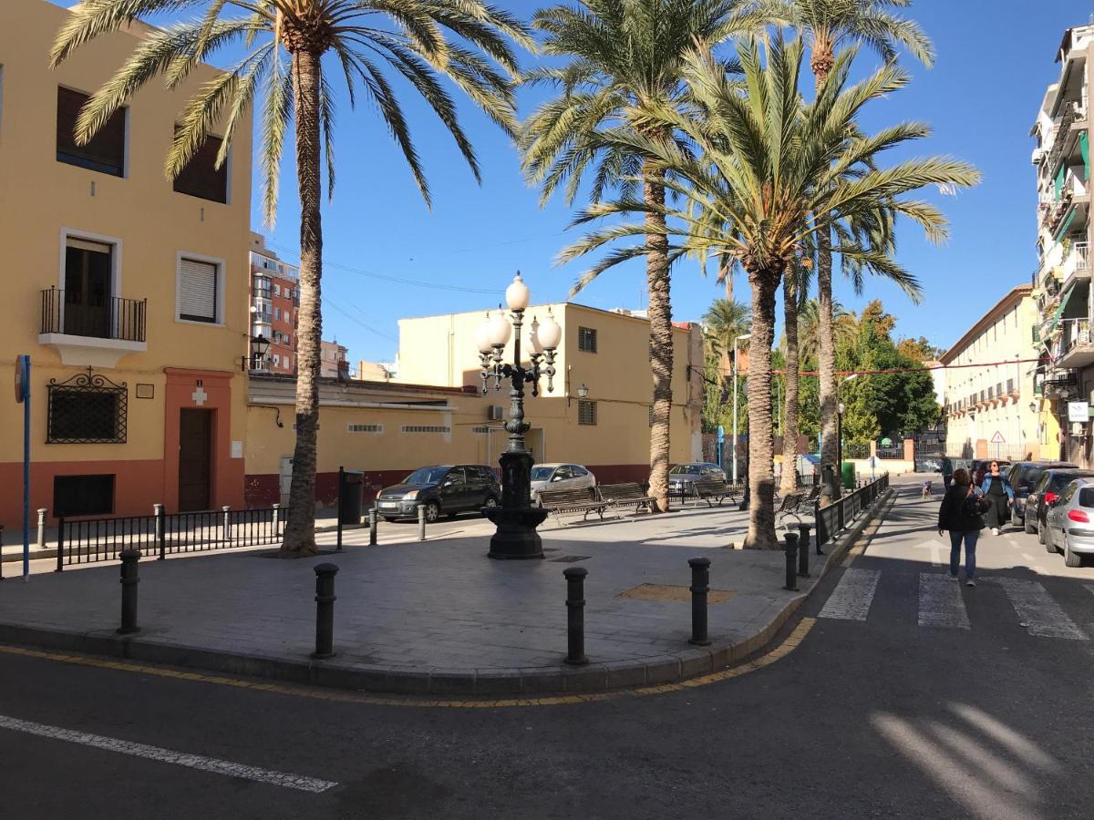 Apartment City Centre Alicante Bagian luar foto